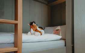 Kinderschlafbereich im Familienzimmer