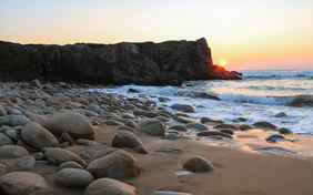 Bei Penmarc'h enden die Fischerorte - beeindruckende Natur, Vögel und Sandstrände begleiten Sie nun - Foto: Loic Kersuzan