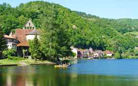 Jeden Abend warten Zelt und Gepäck am nächsten Campingplatz