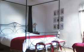 Chambre B "Bourbelenc" (2- bis 4-Bett-Zimmer)