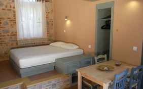 Blick in ein Appartement - die alten Mauern halten im Sommer schön kühl.