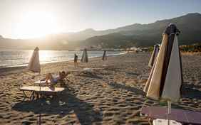 Abendstimmung in der Bucht von Plakias - Foto: Bethel Fath