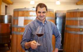 Im Weinkeller mit Gastgeber Davide