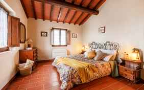 3-Zimmer Appartement Classic Schlafzimmer