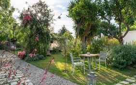 Hier kann man die Ruhe im Halbschatten genießen.