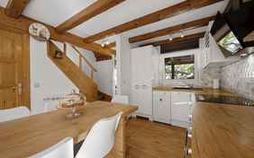 Steinhaus Lapis- Wohnküche