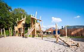 Eine weitläufige Anlage mit vielen Spielmöglichkeiten