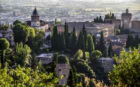 Die Alhambra in der Abendstimmung