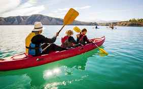 Paddeltour auf dem Embalse de Negratin (50 km) - Foto: Bethel Fath