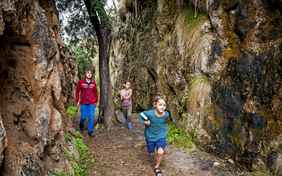 Die Gastgeber haben tolle Wandertipps auch für kleine Entdecker. - Foto: Bethel Fath