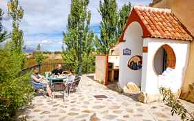 Frühstück mit weitem Blick auf der eigenen Terrasse - Foto: Bethel Fath