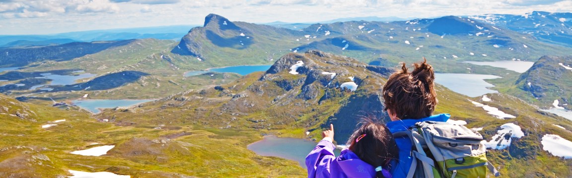 Aussichtspunkt über die Naturlandschaft in Norwegen